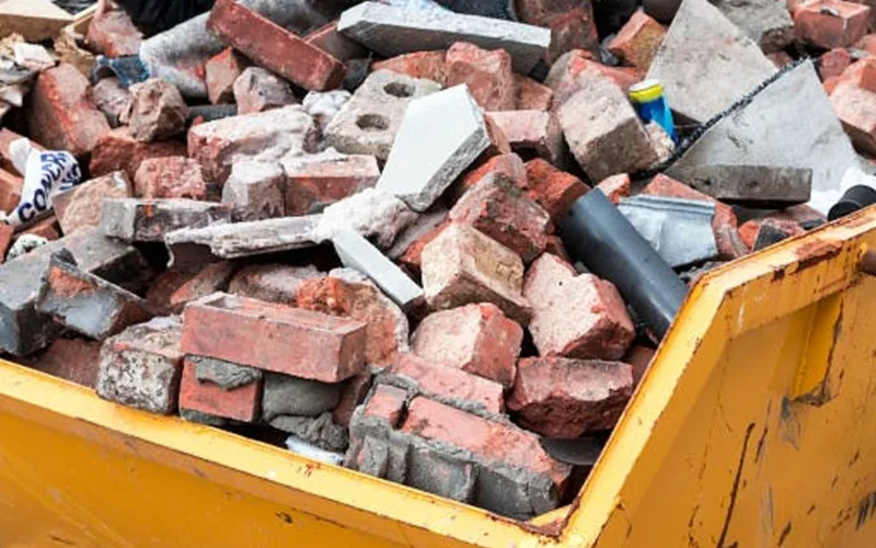 Residuos de construcción en contenedor para su valorización