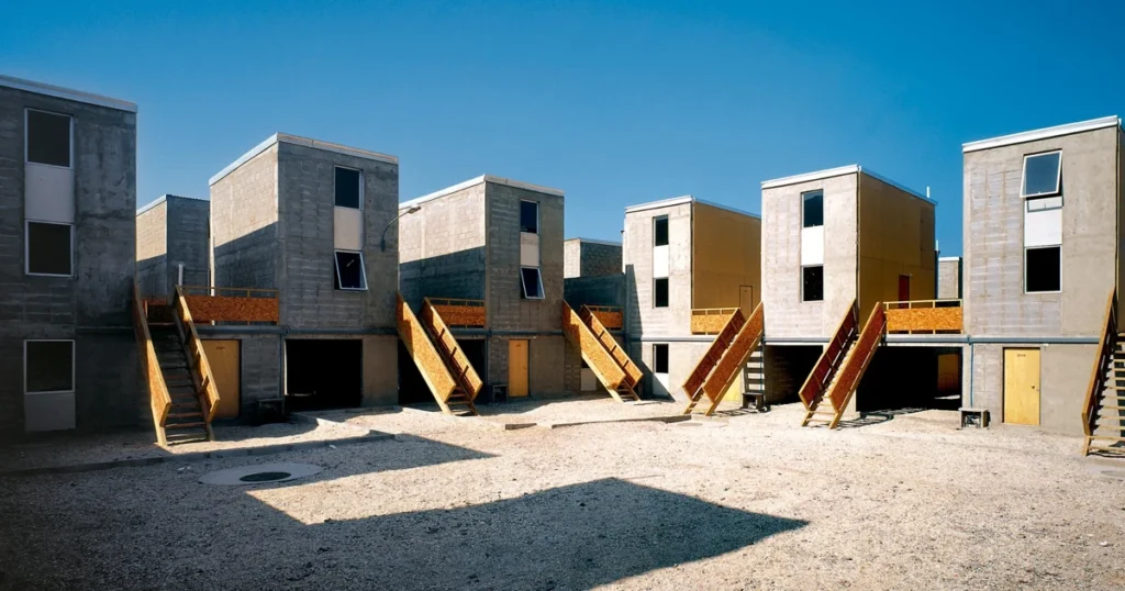 Viviendas incrementales del proyecto Quinta Monroy en Chile, diseño de Elemental