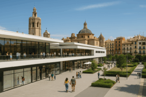 Centro comercial Turianova de AQ Acentor en Valencia con diseño moderno y entorno mediterráneo