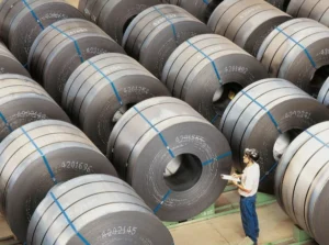 Bobinas de acero verde listas para la industria sostenible