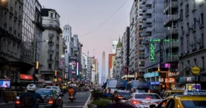 Vista urbana de Buenos Aires tras la derogación de la Ley de Alquileres en Argentina