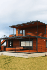 Casa prefabricada moderna instalada legalmente en España, representando la legalidad casas prefabricadas