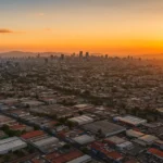 Vista aérea de la Ciudad de México con zonas industriales emergentes — CDMX pierde atractivo inmobiliario